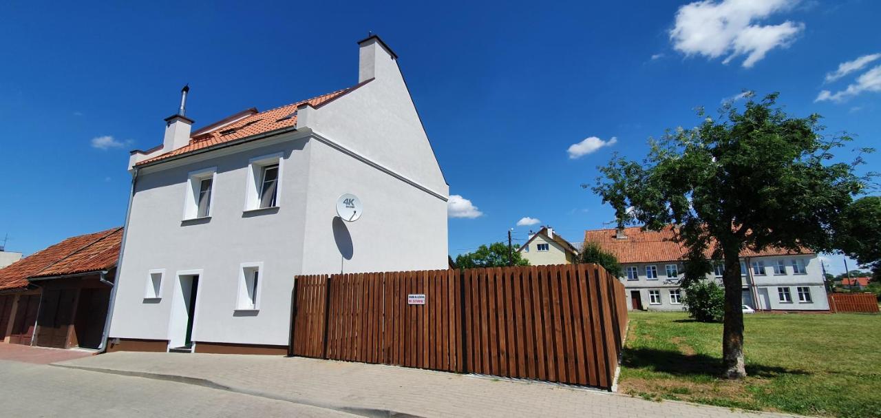 Villa Dom W Miescie Reszel Exterior foto